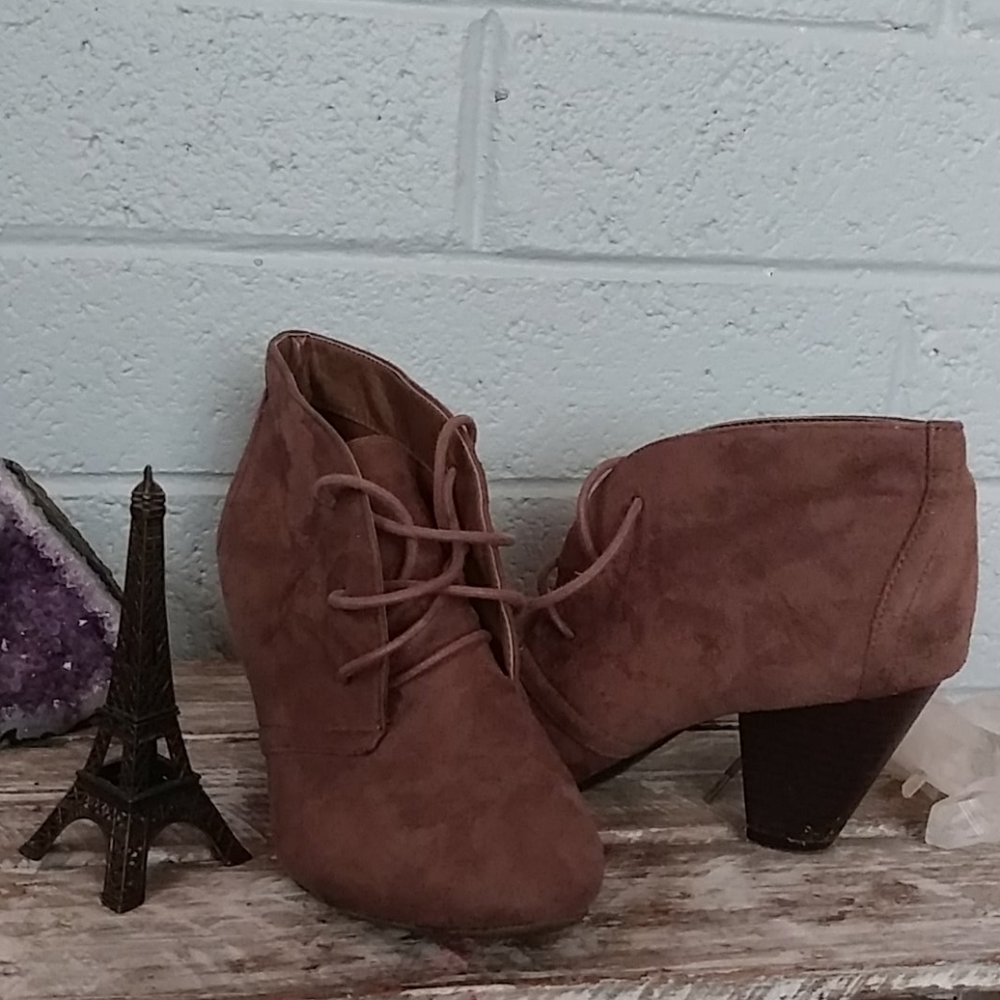 Trendy suede booties